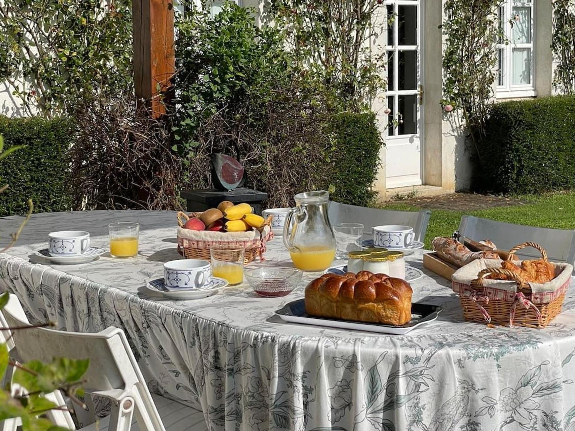 **Suite Familiale Spacieuse Au Coeur De La Foret De Montargis** - Fr-1-590-335 Paucourt Dış mekan fotoğraf